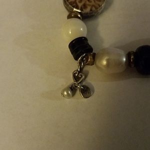 Silpada Jewelry - Silpada pearl and sterling bracelet Silpada Jewelry - Silpada pearl and sterling bracelet